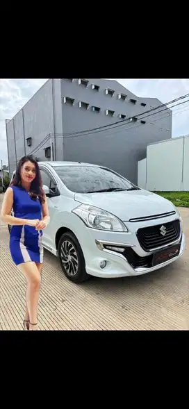 Mobil bekas murah Suzuki Ertiga Dreza matic