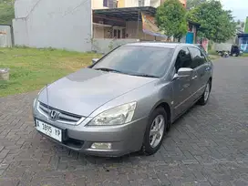 Honda Accord 2005 Mulus Terawat Seperti Baru