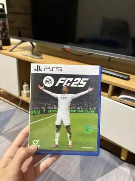 DIJUAL EA FC 25 PS5