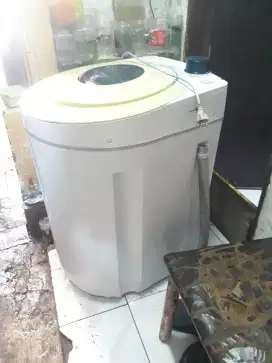 Jual mesin cuci merk sharp kpsitas 9,5kg otomatis normal