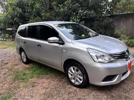 Nissan Grand livina 2013 Bensin