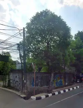 Di sewakan tanah di jl buncit raya jakarta selatan
