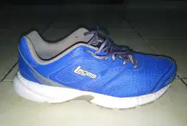Legas/League Sepatu Sport Pria Original  Size 42