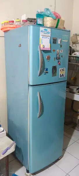 Jual kulkas bekas
