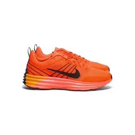 Sepatu Nike Lunar Roam Crimson