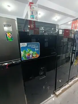 Kulkas Sanken 2 pintu inverter DP 0 Bisa cicilan Syarat KTP