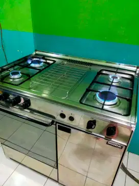 Kompor gas+oven Siap Pakai dan Siap Kirim.