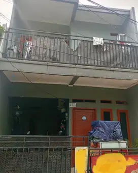 Dijual Rumah 2 Lantai dipondok kacang timur Tangerang selatan