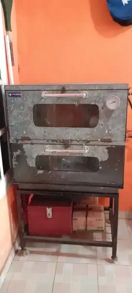 Oven gas 2 tingkat