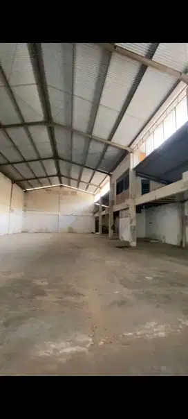 Disewakan Gudang Area Industri Aman Tengah Kota Jln. Caringin Bandung