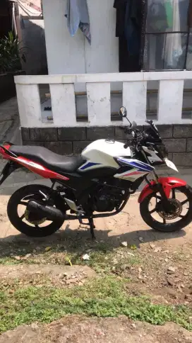 Honda CB 150 R 2014