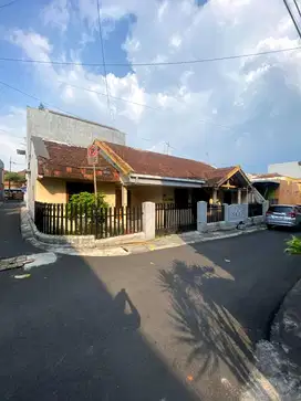 Rumah Hitung Tanah di Sigura2 Kampus UB ITN UIN Sumbersari