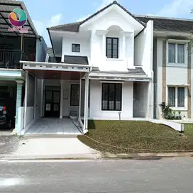 Dijual cepat rumah 2 lantai rapi siap huni di kota wisata