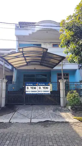 Rumah 3 Lantai di Mahkota Mas Cikokol Tangerang L2-240325