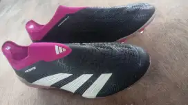 Adidas predator