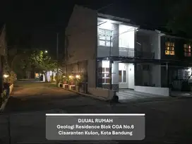 DIJUAL CEPAT! RUMAH SIAP HUNI CISARANTEN KULON, BANDUNG 929JT NEGO!
