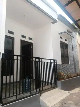 rumah murah akses motor dekat stasiun di lenteng agung jaksel