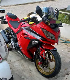 Dijual Kawasaki Ninja 250 FI EX250L 2016 Full Modif Karbon – Siap Gas!