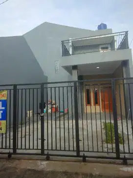 jual Rumah Tingkat di mampang Depok jl Kodrat luas 109m