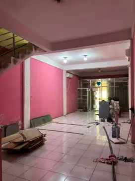 DISEWAKAN RUKO 2 LANTAI