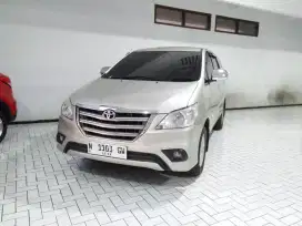 Kijang Innova Bensin G 2.0L Manual 2013 Silver Metalik