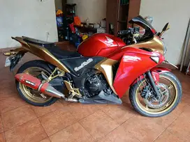 Honda CBR 250R (2012)