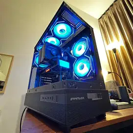 PC Gaming Rakitan Ryzen 5 5600/32GB/2TB SSD Gen4/6700XT 12GB/WiFi 6E