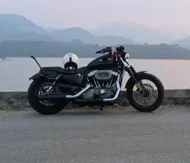 Harley Davidson XL1200N tahun 2011
