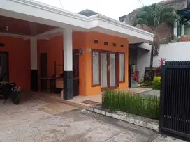 Rumah Cantik Full Furnish di Komplek Padasuka Bandung