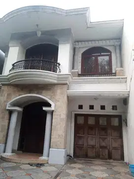 rumah pinggir jalan raya kelapa gading