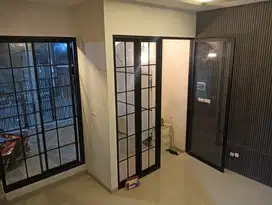 RUMAH BARU 2 LANTAI SIAP HUNI,MULYOSARI SBY