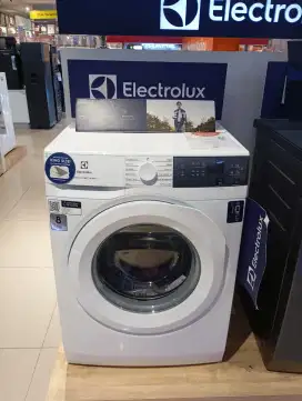 Electrolux wash Mach FL EWF8024D3WC