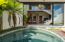 MODERN VILLA WITH OCEAN AND SUNSET VIEWS IN ULUWATU