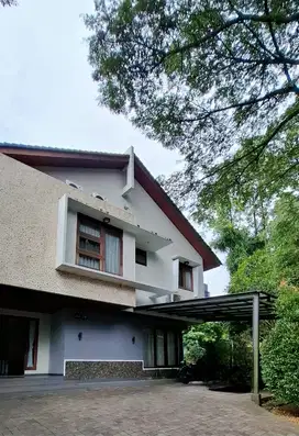 Rumah mewah mandiri di Green Cove BSD City