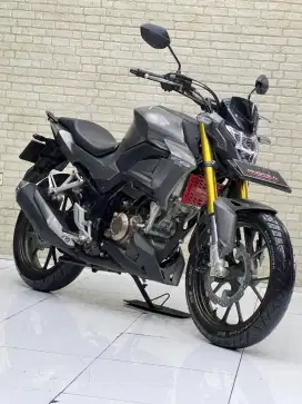 TERMURAH‼️ Honda CB 150R SE 2021 Street Fire N Malang
- Dava Mustika