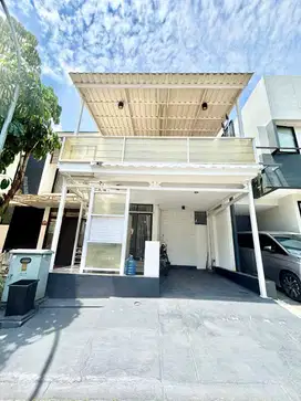 RUMAH CANTIK SEMI FURNISHED DALAM CLUSTER BINTARO DEKAT SEKOLAH JEPANG