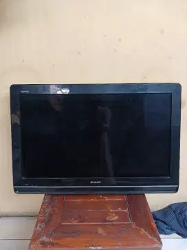 TELEVISI SHARP 32 IN