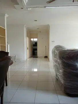 Dijual Rumah di Cempaka Putih jakarta pusat bisa nego