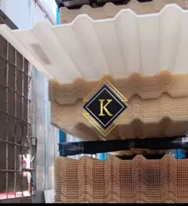 kanopi baja ringan