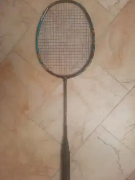 Raket yonex astrox 88s play