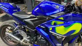 Motor  Yamaha R25