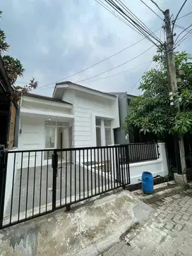DIJUAL RUMAH DI SERPONG TERRACE