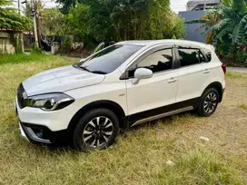 Suzuki s cross 2018 automatic putih