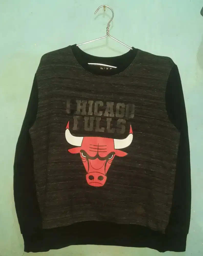 CREWNECK CHICAGO BULLS