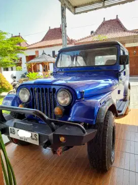 Jual cepat jeep cj7 4200 cc lengkap