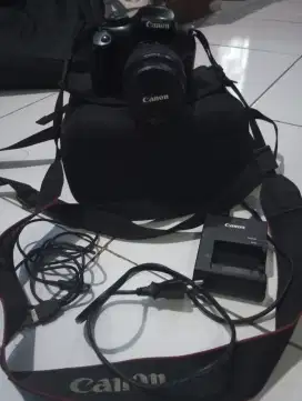 Camera Canon EOS 1100D