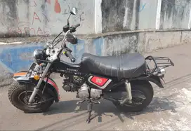 Suzuki Van Van RV90