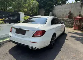 Mercedes-Benz E200 2019 Bensin