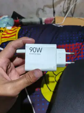 Charger Poco 90 Wat Original