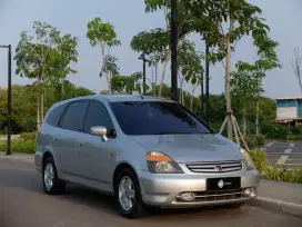[ANTIK] Honda Stream 1.7 M/T 2002 Honda Stream 2002 Honda Stream